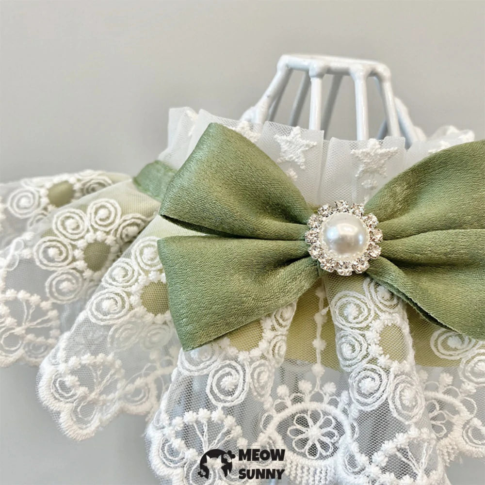 Sweet Lace Bib Pet Cats Scarf Pet Bandana Costume for Puppy with Pearl