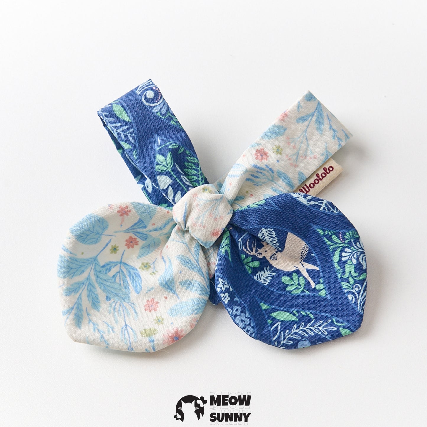 Blue Cute Printed Dog and Cat Bow Tie, Medium