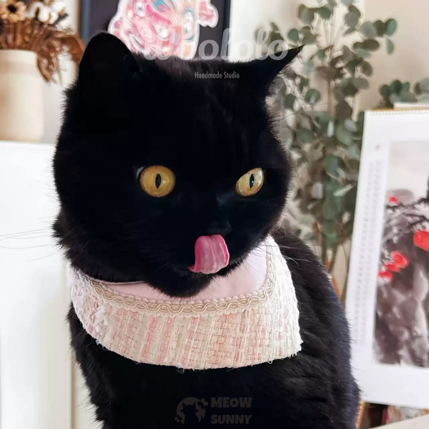 Elegant Tweed Pet Cat & Dog Triangle Bibs,Customizable Name
