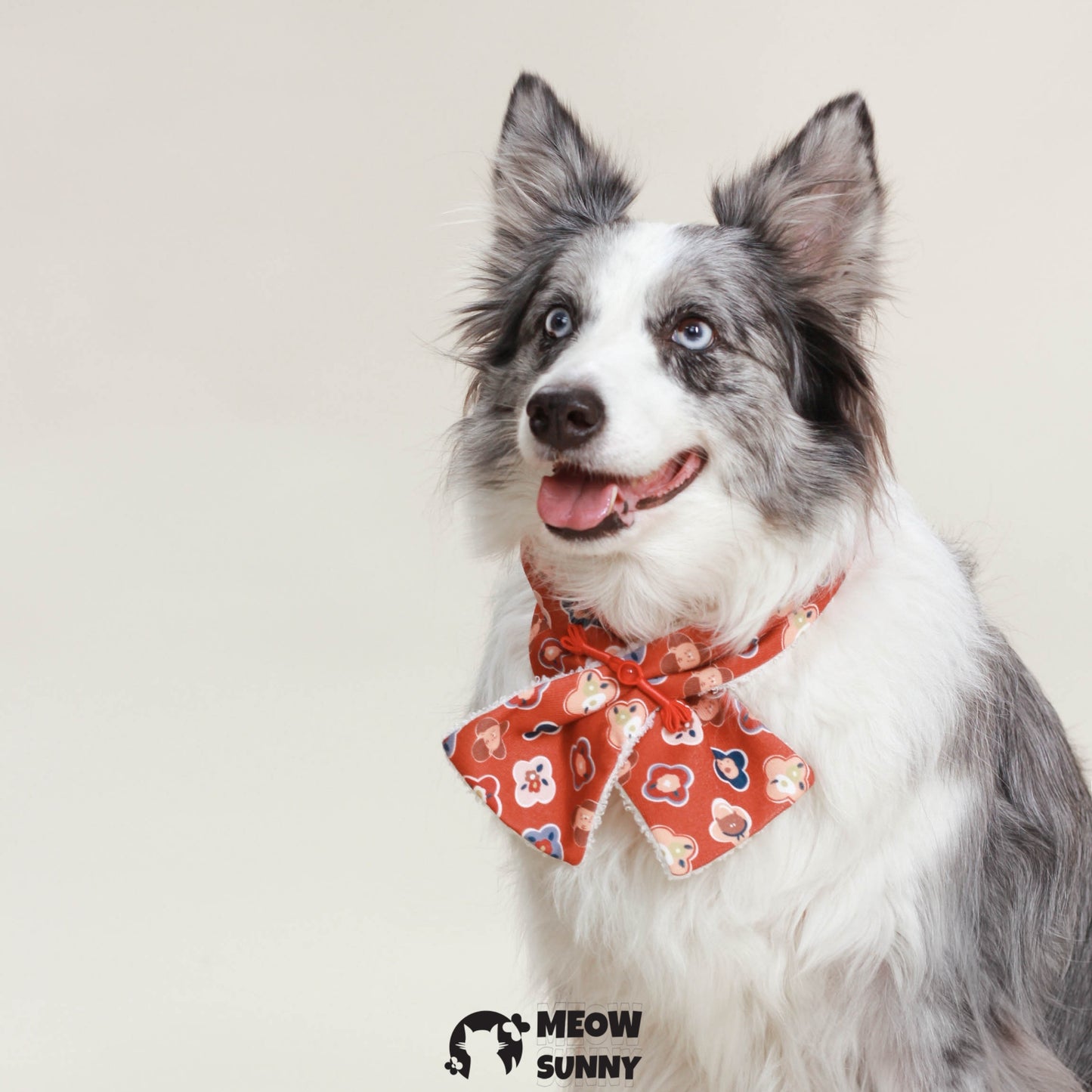 Red Happy Holiday Dog & Cat Scarf, Medium