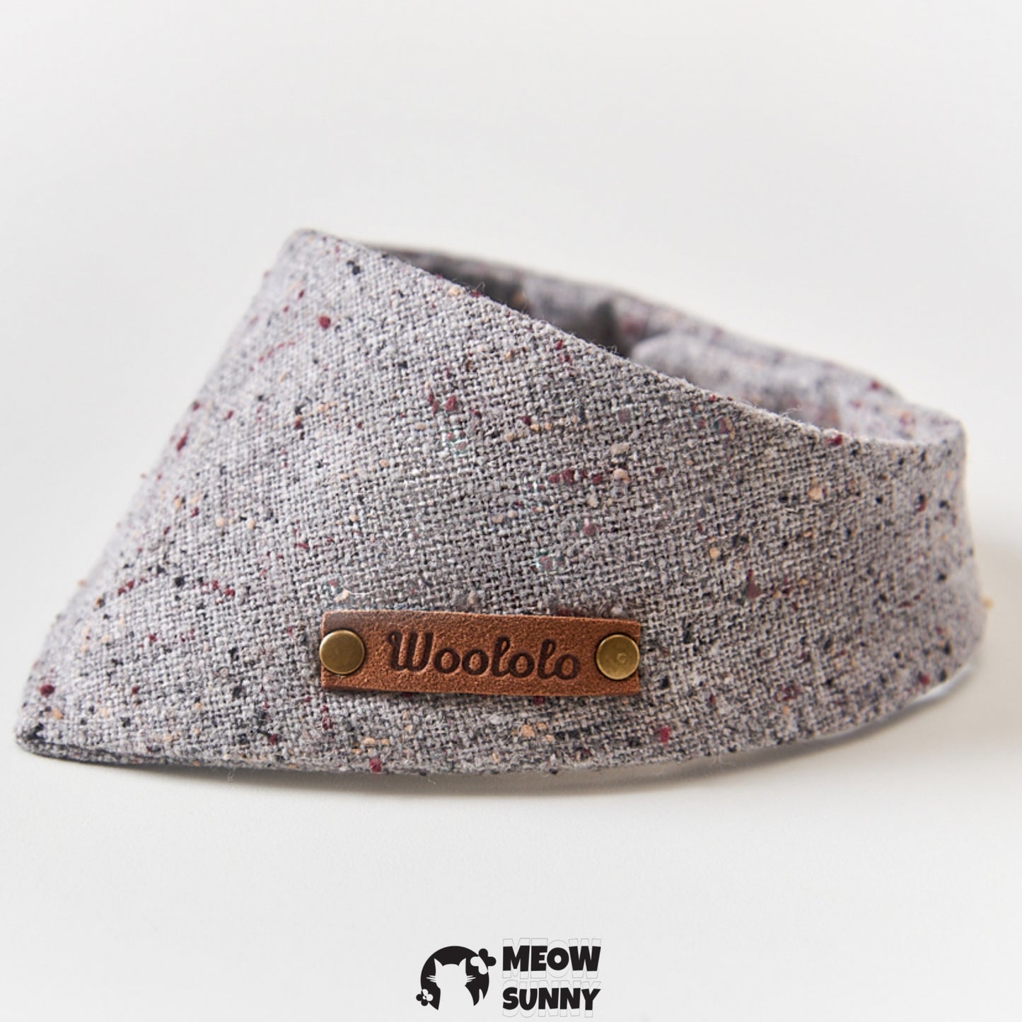 Wool Series Neutral Gray Pet Dot & Cat and Dog Triangle Bibs,Customizable Name