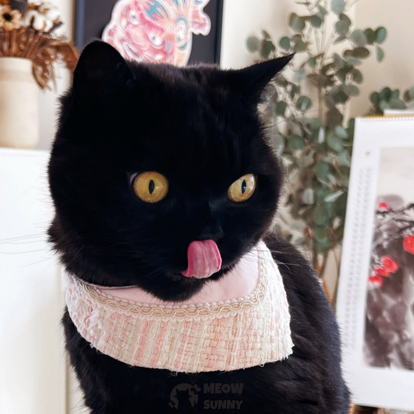 Elegant Tweed Pet Cat & Dog Triangle Bibs,Customizable Name