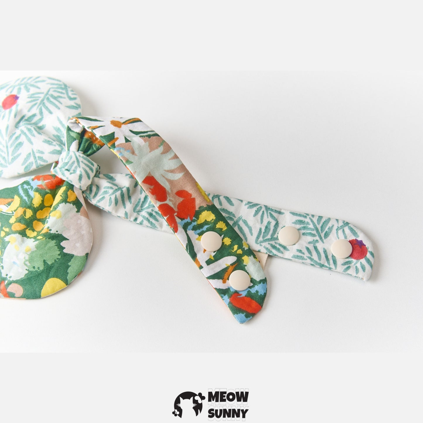 Heart-Shaped Collar Butterfly Flower Print Pet Cat &Dog Bowtie