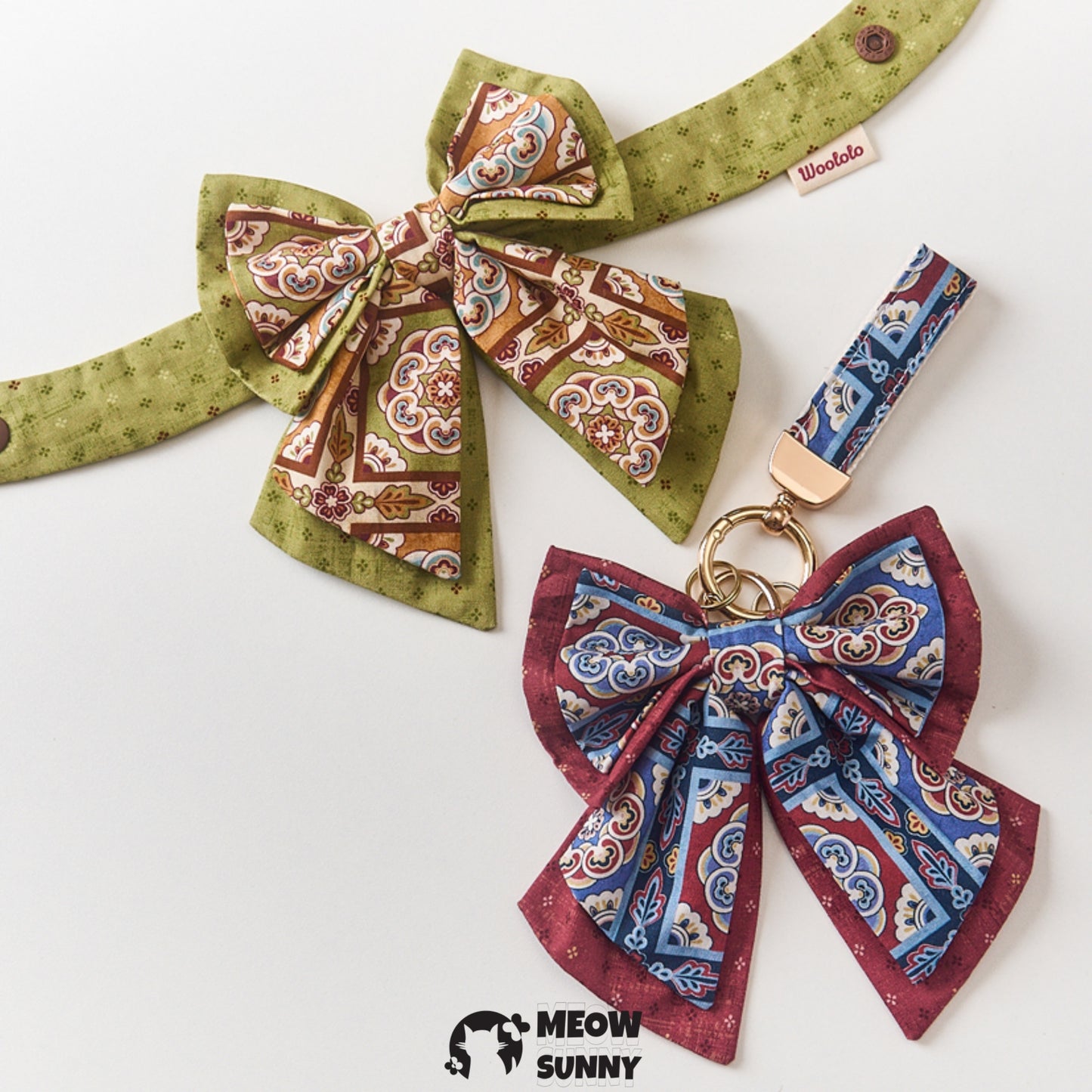 Bow Jacquard Cat or Dog Bib, Lengthened Customization