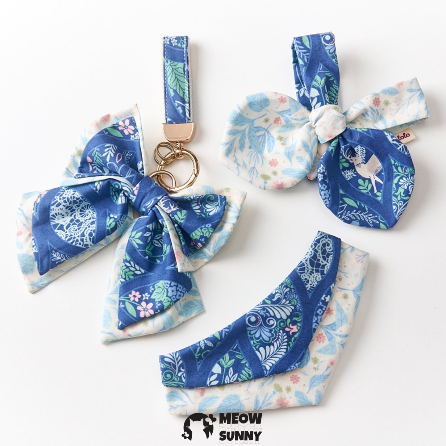 Blue Cute Printed Dog and Cat Bow Tie, Medium