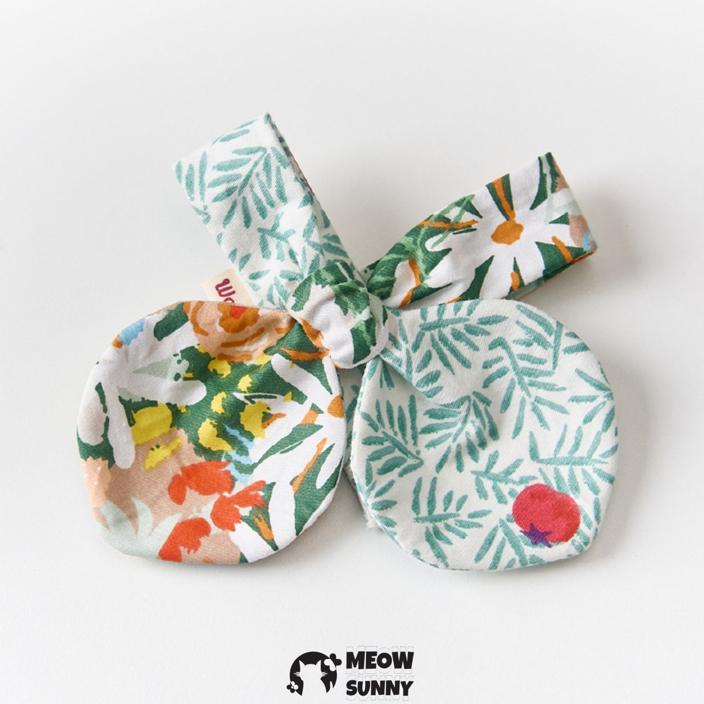Heart-Shaped Collar Butterfly Flower Print Pet Cat &Dog Bowtie
