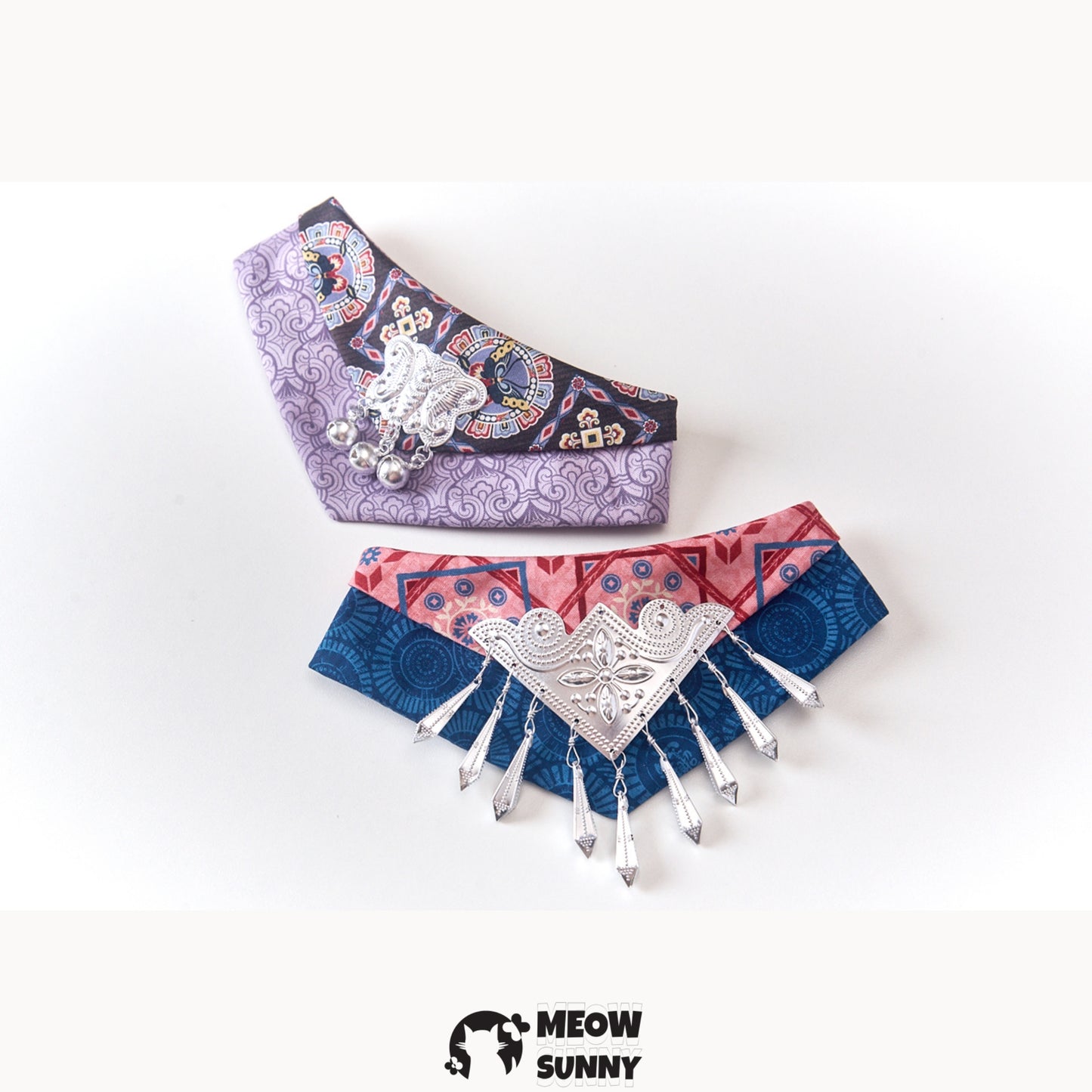 Vintage Metallic Pet Cat & Dog Triangle Scarf Necklace