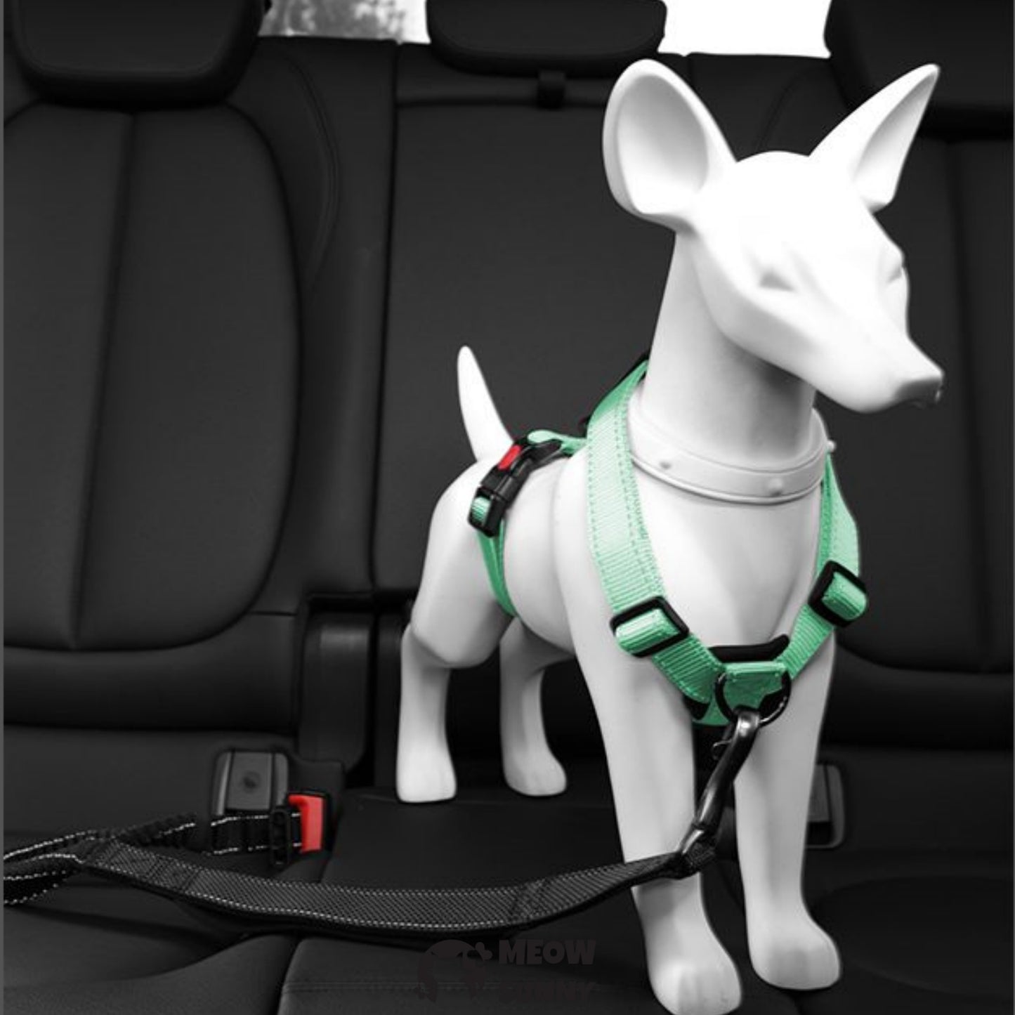 Front-Clip Dog Harness, Medium: 27 to 32-cm chest,4 in 1 Harness & Leash & Cruise Light