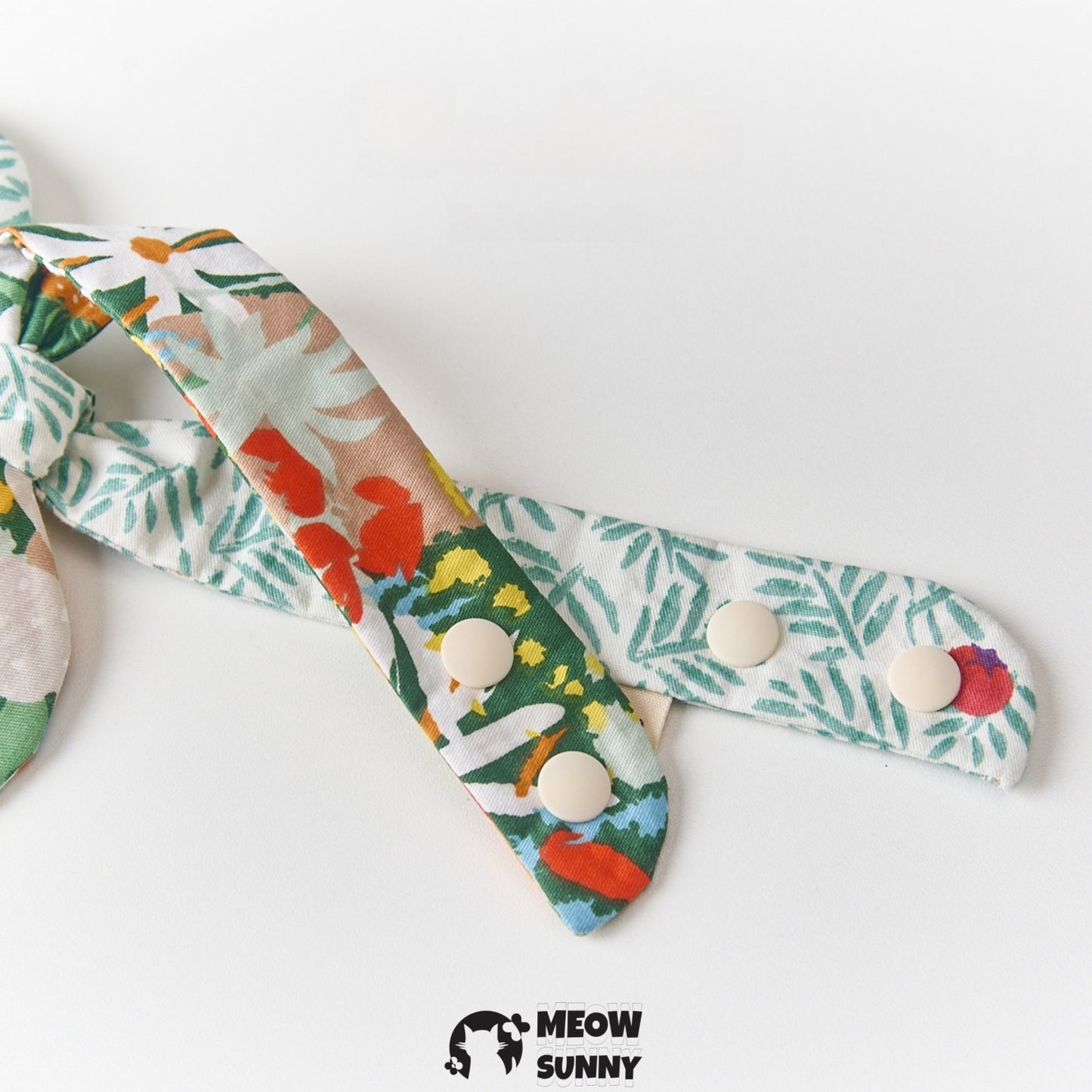 Heart-Shaped Collar Butterfly Flower Print Pet Cat &Dog Bowtie