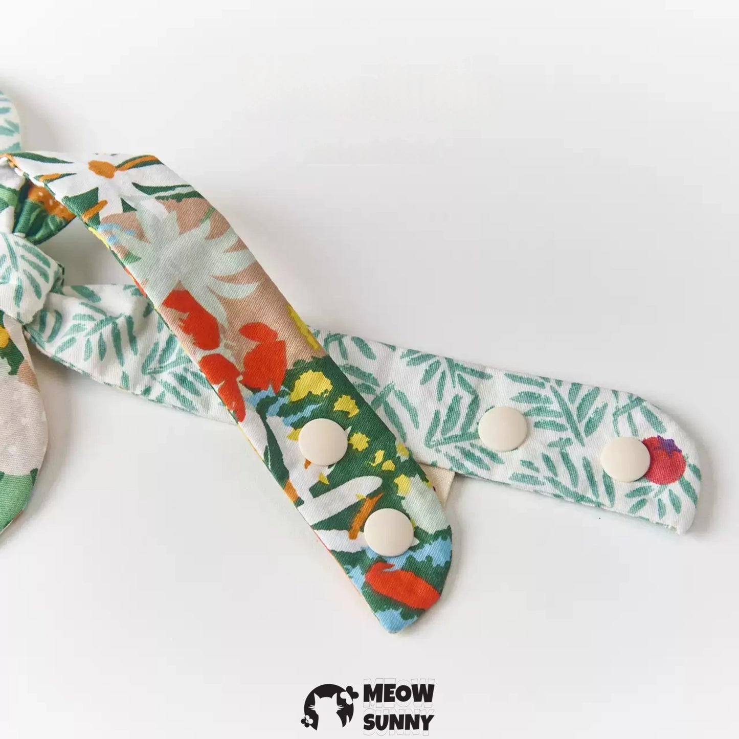 Heart-Shaped Collar Butterfly Flower Print Pet Cat &Dog Bowtie