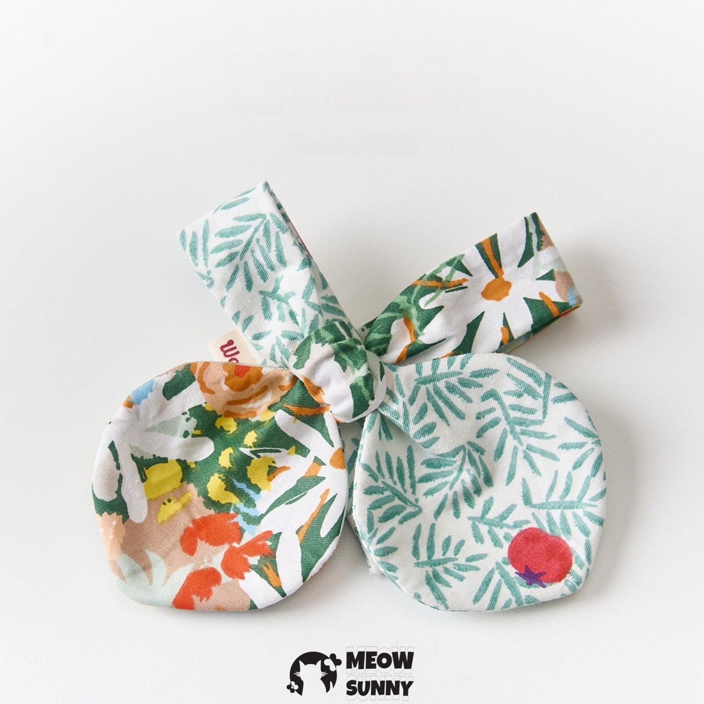 Heart-Shaped Collar Butterfly Flower Print Pet Cat &Dog Bowtie