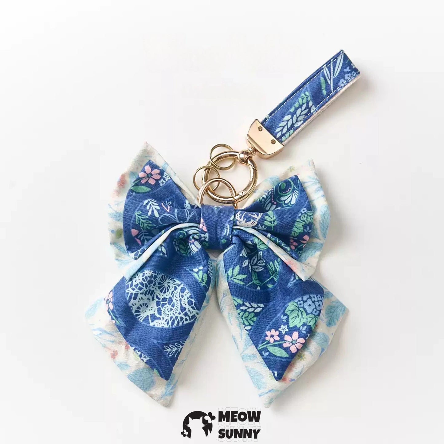 Blue Printed Dog and Cat Bow Tie, Large