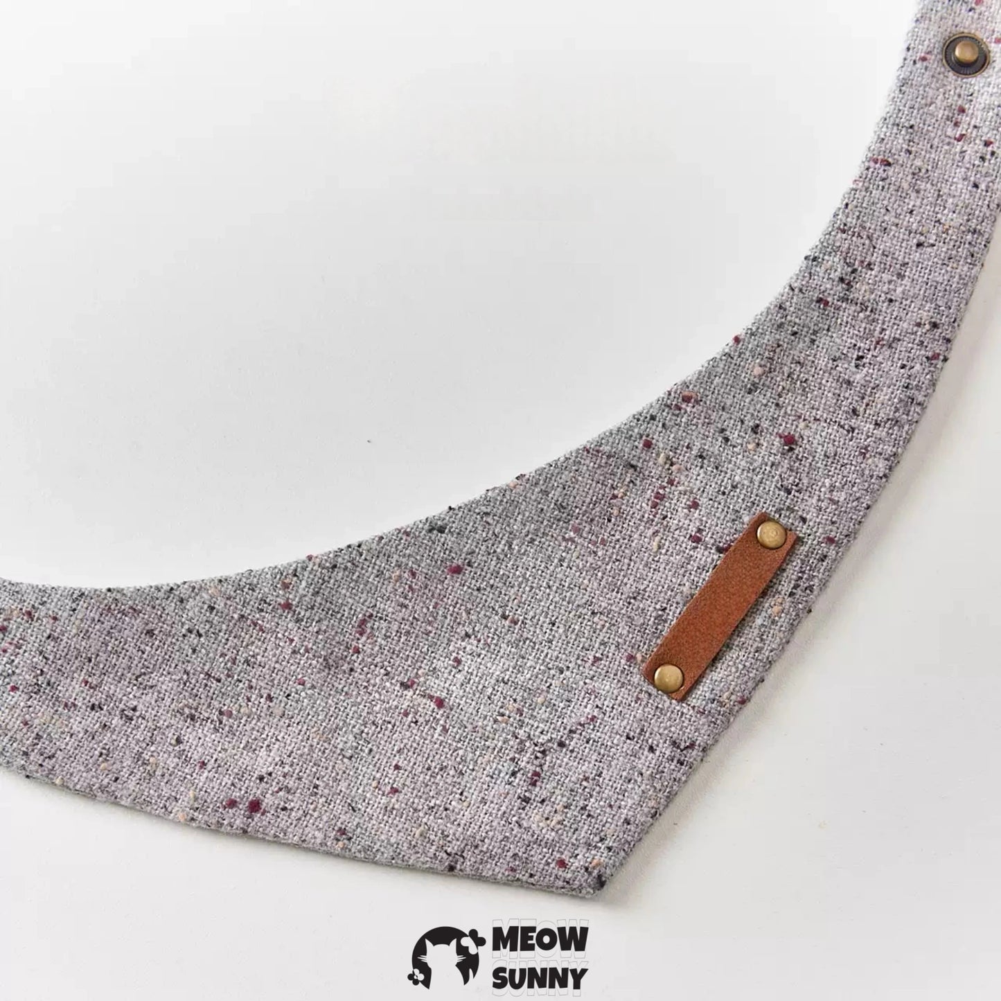 Wool Series Neutral Gray Pet Dot & Cat and Dog Triangle Bibs,Customizable Name