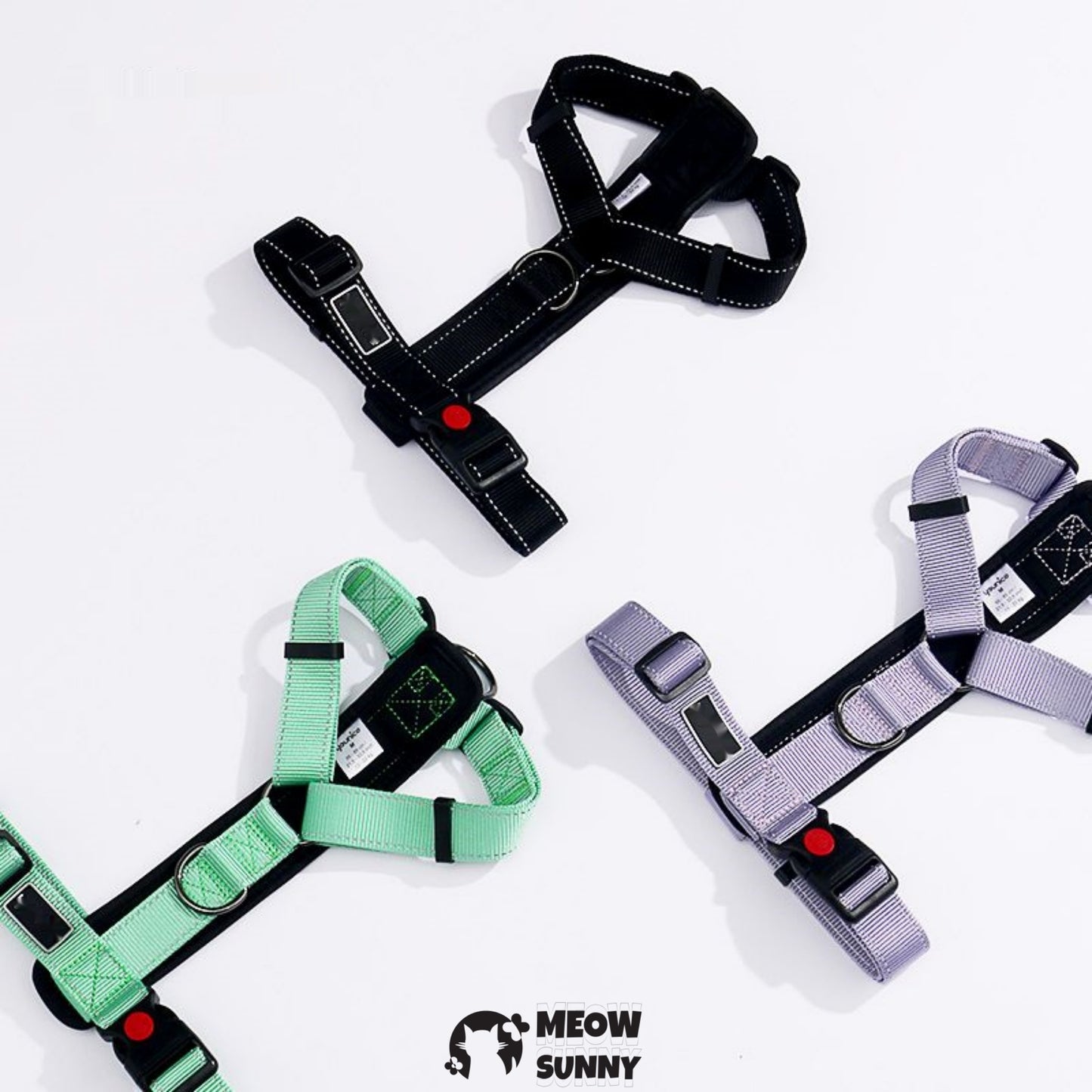 Front-Clip Dog Harness, Medium: 27 to 32-cm chest,4 in 1 Harness & Leash & Cruise Light