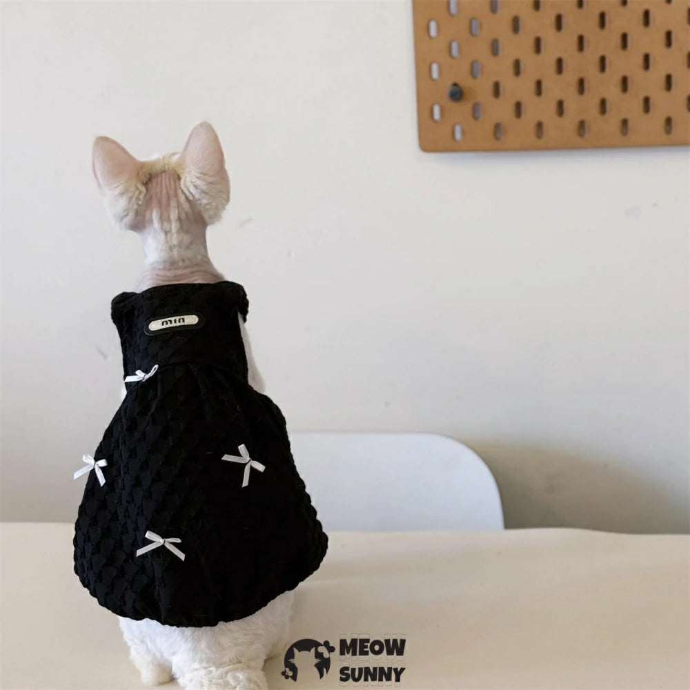 Hairless cat clothes Hepburn style retro pumpkin skirt suspenders