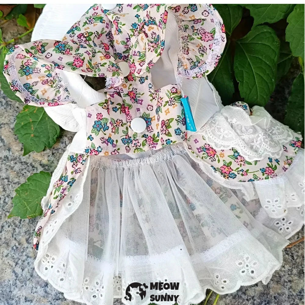 Small wild flower pet dog clothes Teddy summer skirt traction princess skirt