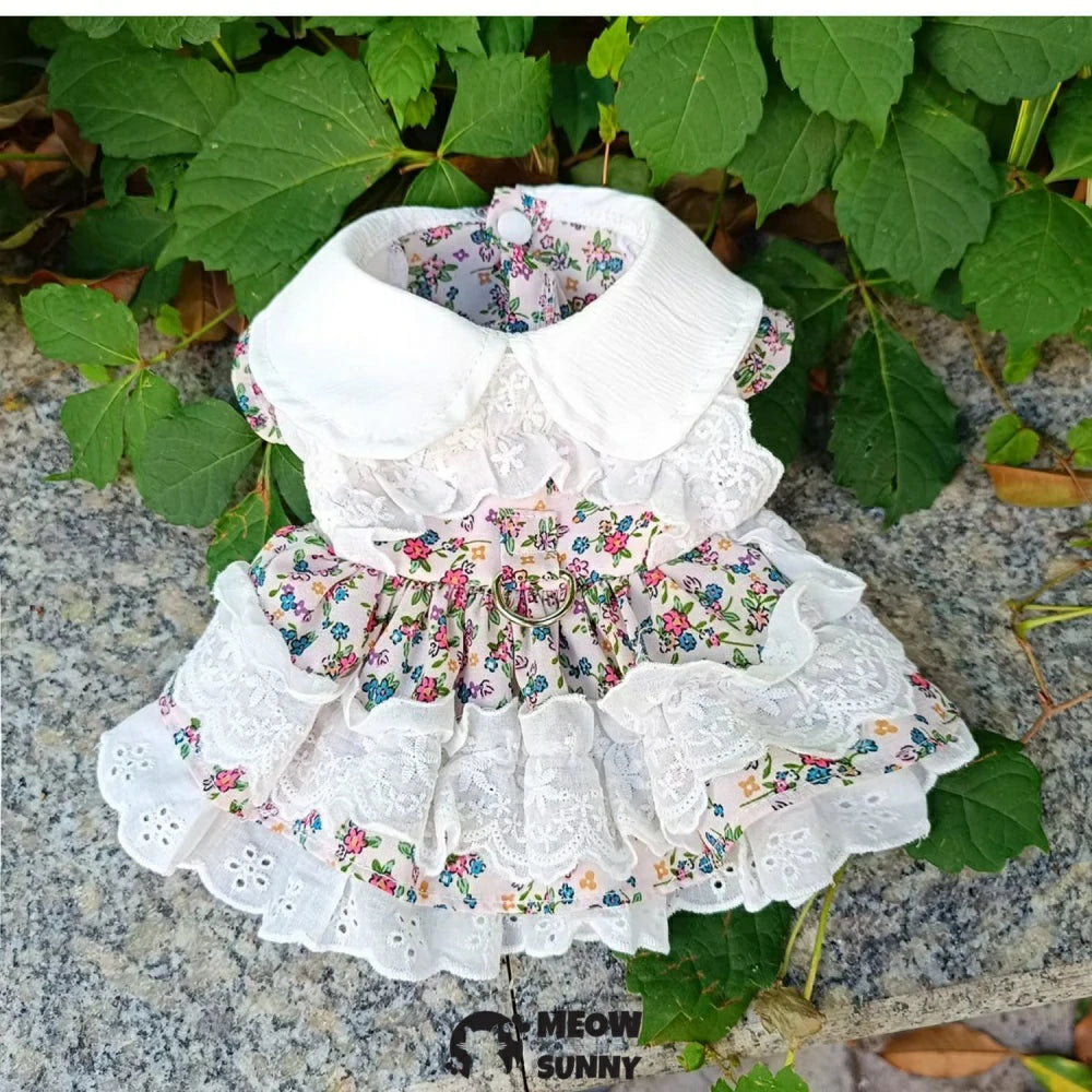 Small wild flower pet dog clothes Teddy summer skirt traction princess skirt