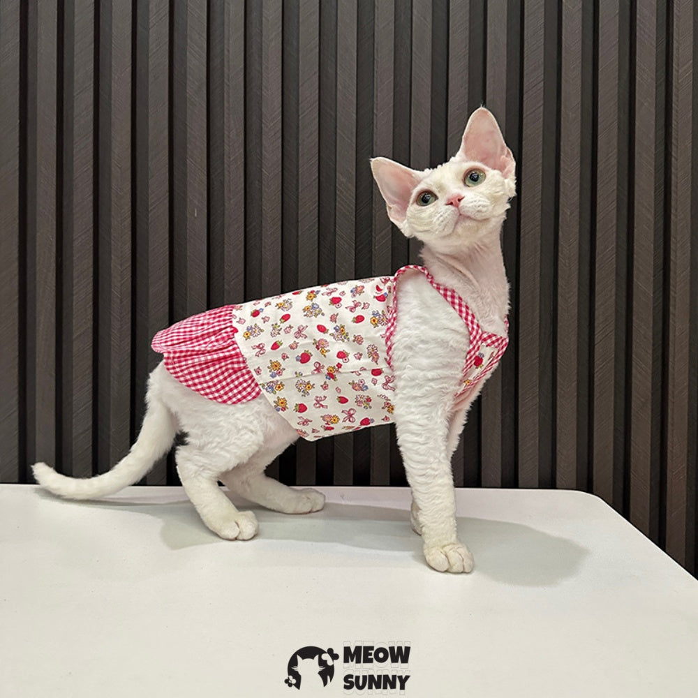 Sphynx Cat Breathable strawberry plaid Cat Summer cartoon pattern vest