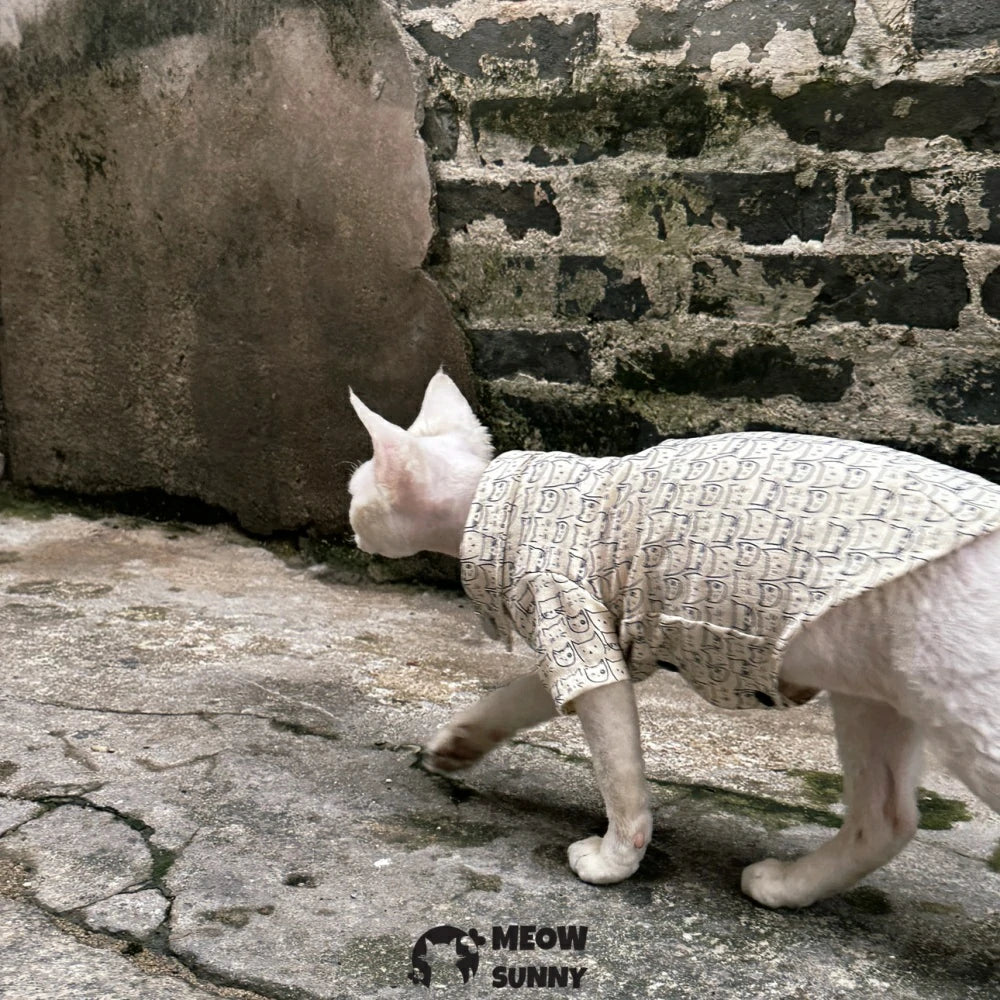 Sphynx Hairless Cat Summer Shirt with Cartoon Cat Pattern