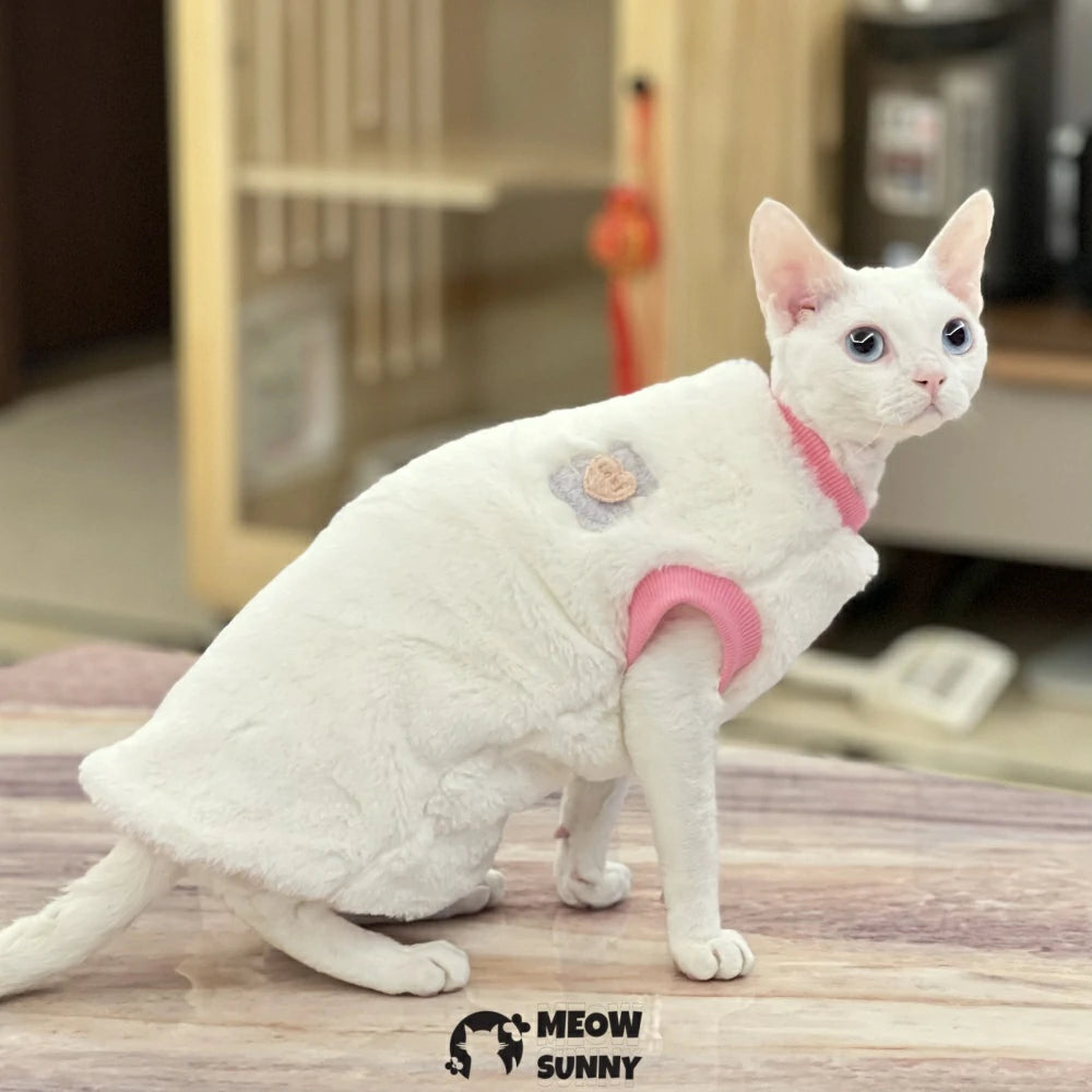 Sphynx hairless cat clothes are warm, soft and comfortable