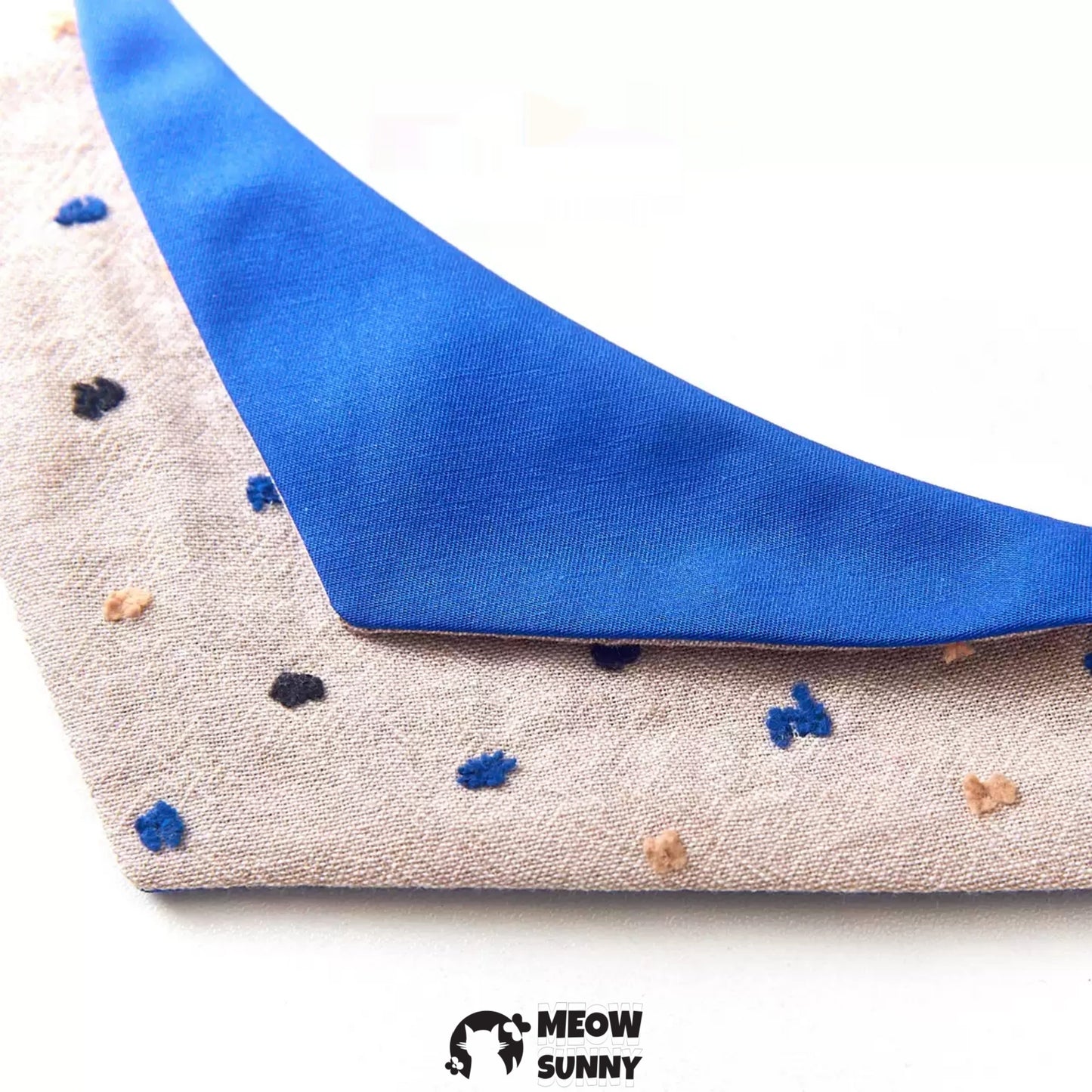 Blue fabric dot jacquard cat or dog collar, customizable and extendable