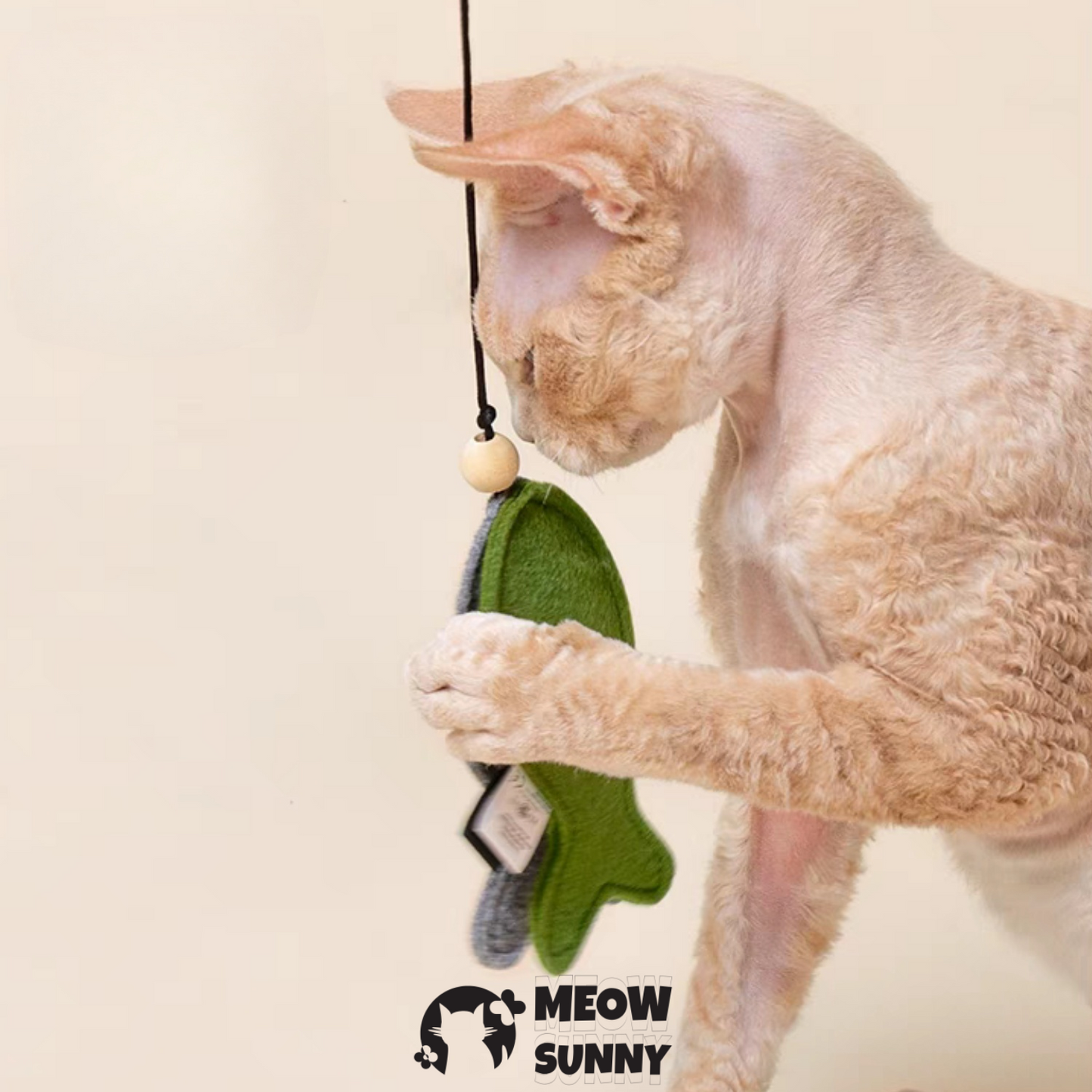 Outward Hound Tail Teaser with Catnip Cat Teaser Toy
