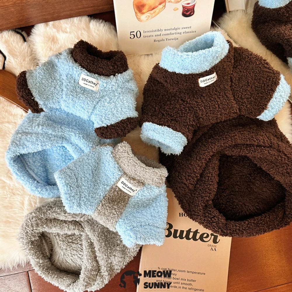 Blue cloud pattern double-sided plush pet winter warm cotton coat for small dogs.