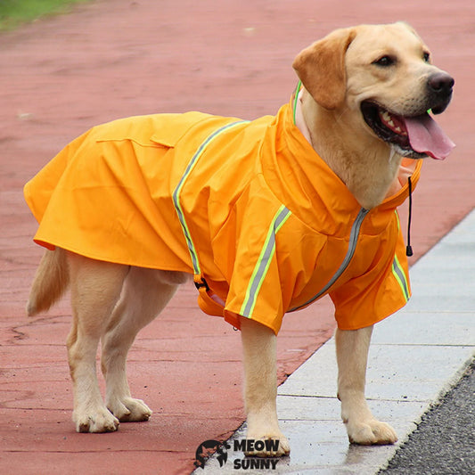 Dog raincoat for medium to large dogs, waterproof pet dog clothing for rainy days.
