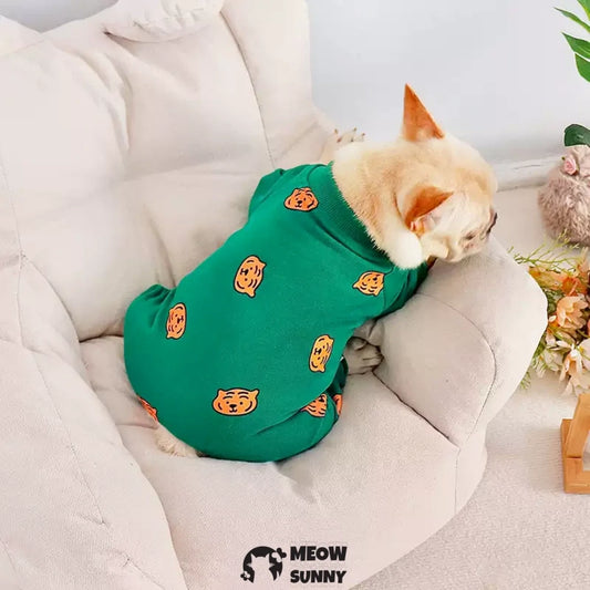 French bulldog clothes for small and medium-sized dogs, pet dogs, plush and thick four-legged jumpsuit