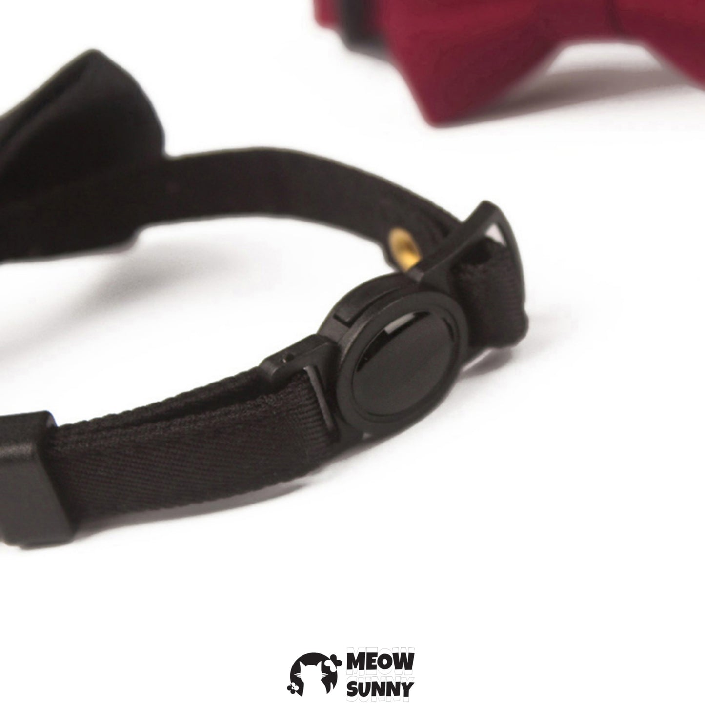 Mimi Holiday Velveteen Bow Tie Dog &Cat Collar Accessory