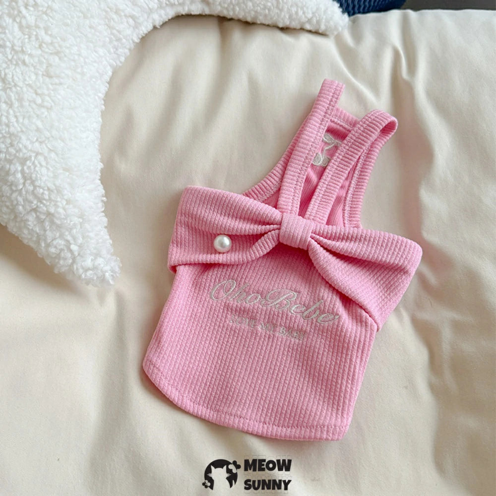 Pet clothes, Korean style, for small dogs: cute vest with a bow.