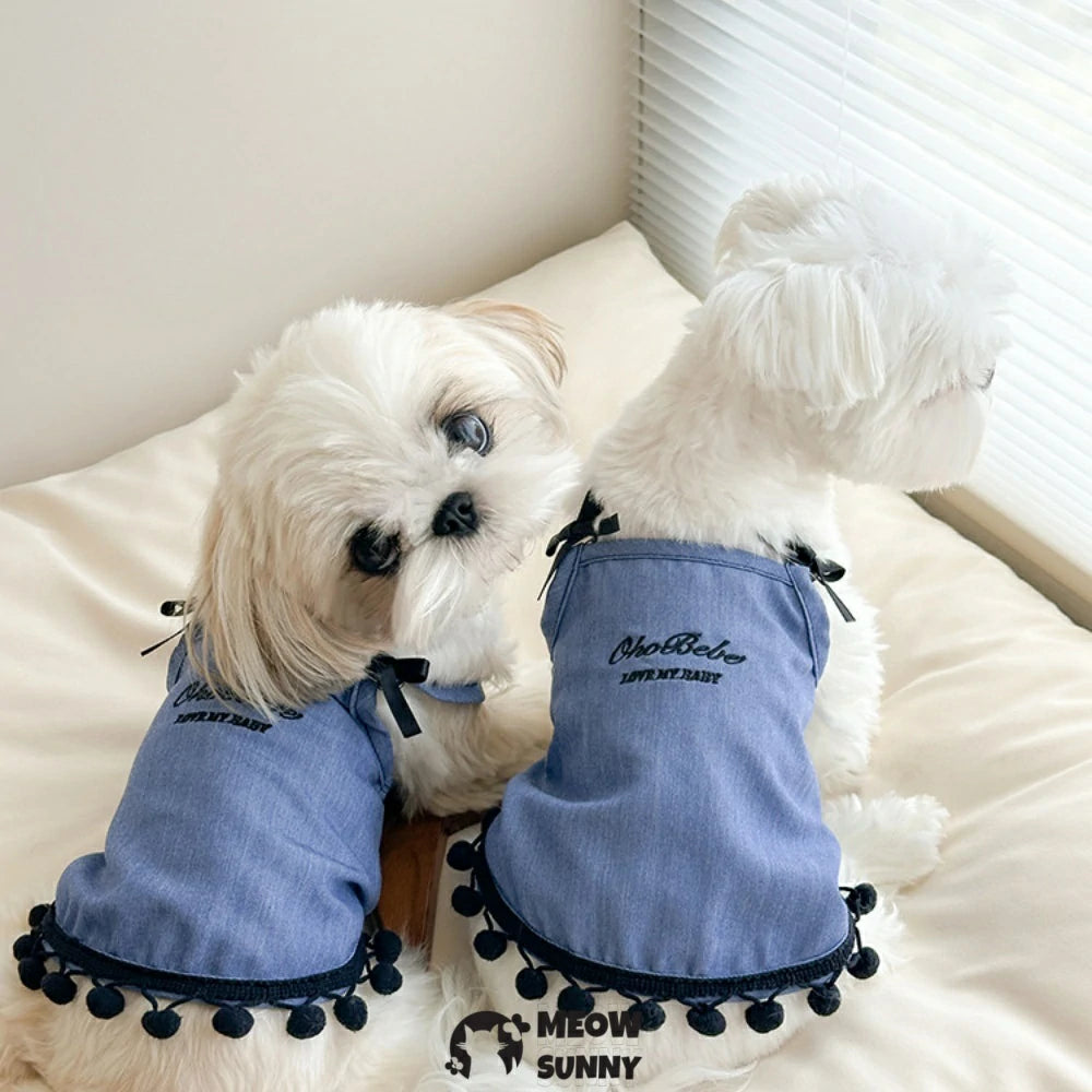 Pet clothes for small dogs: Vintage style, stretchy denim overalls for Maltese and Shih Tzu breeds, cute design.