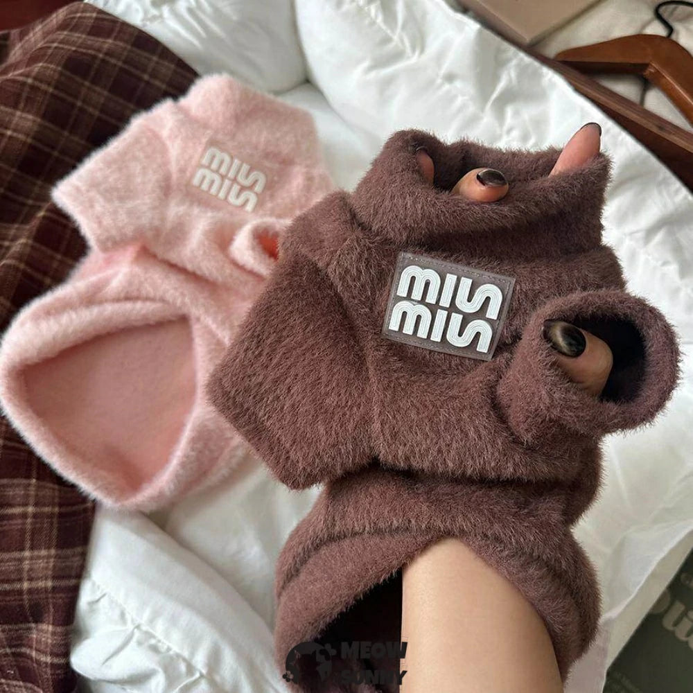 Pinkish-brown soft pet sweater - Winter warm clothing for Bichon Frise and Maltese dogs.