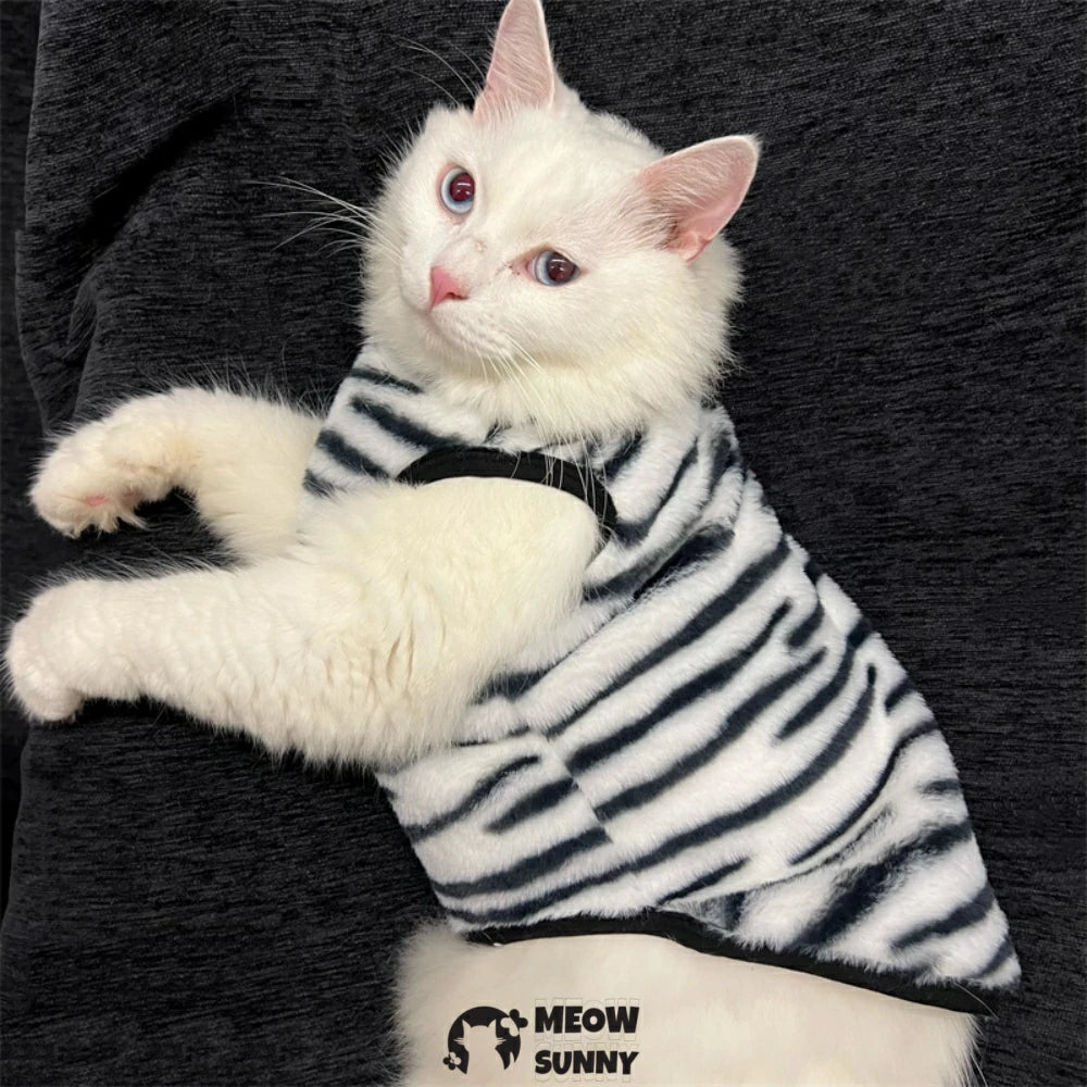 Striped cat clothes thickened flannel anti-shedding vest