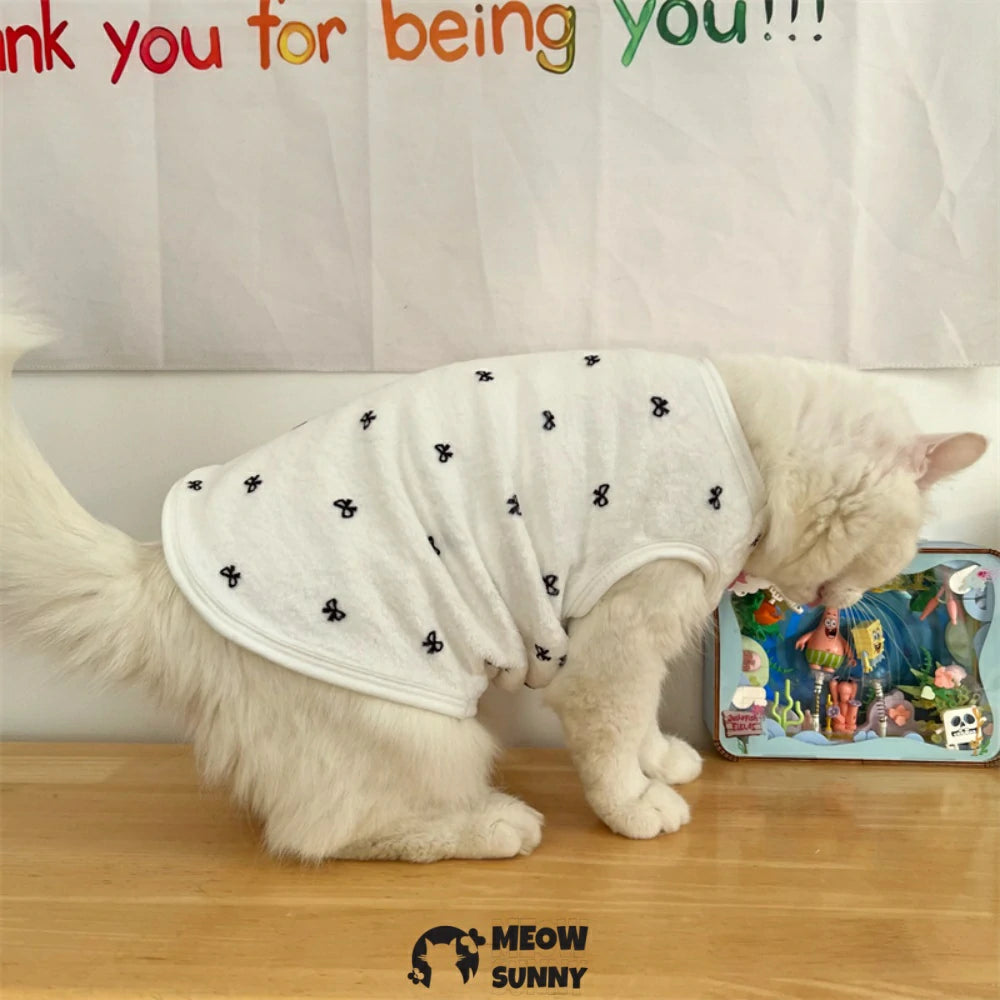 Thickened, anti-shedding, anti-freezing, cute vest with bowknot cat clothes