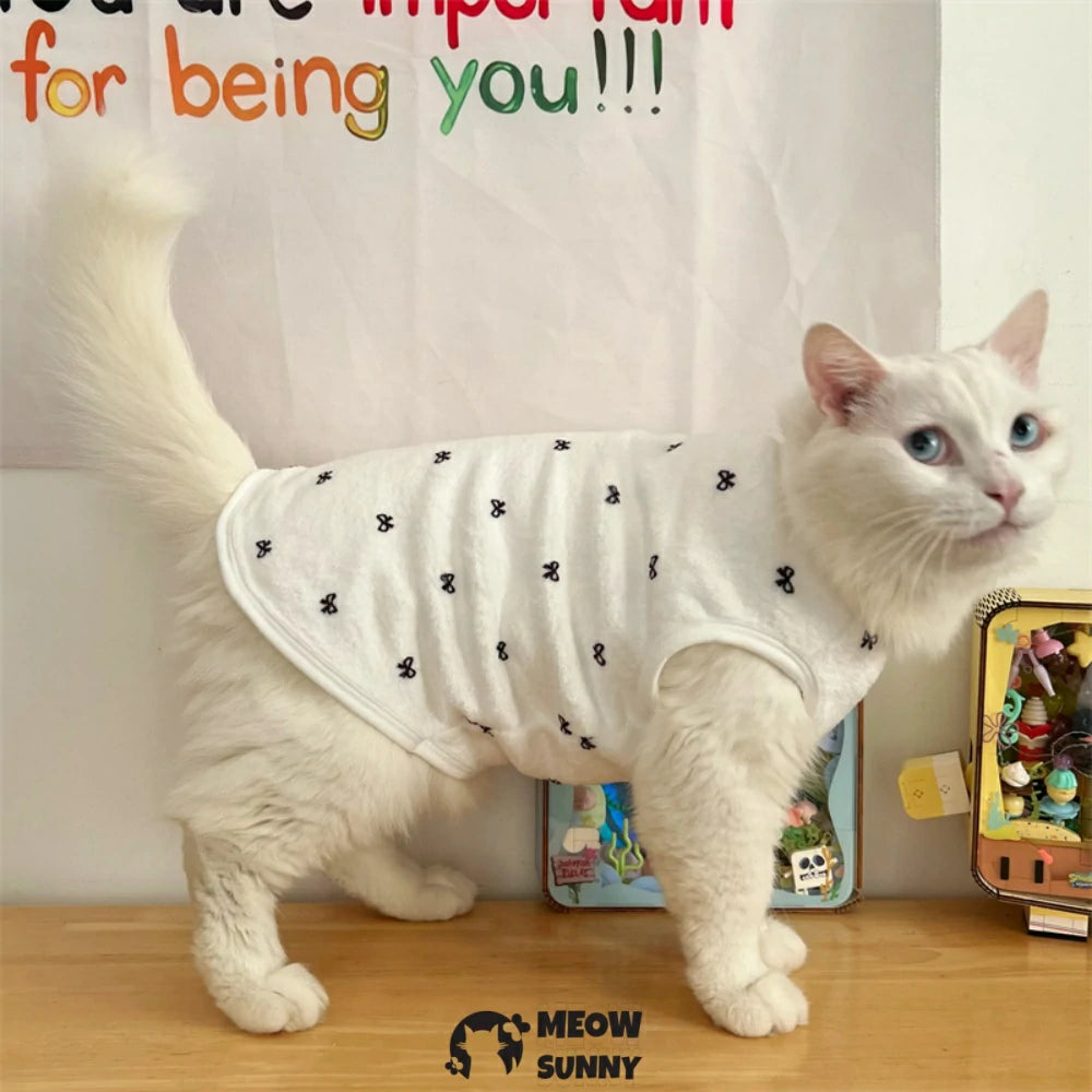 Thickened, anti-shedding, anti-freezing, cute vest with bowknot cat clothes