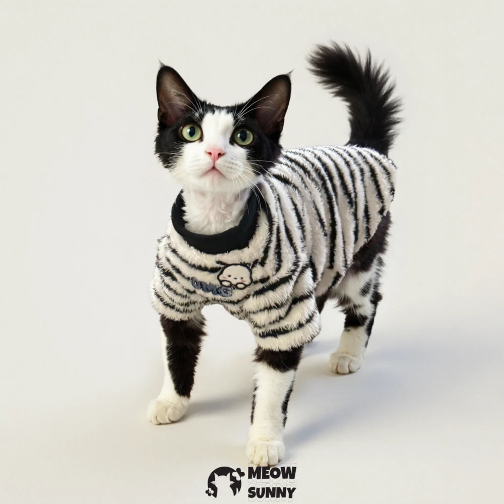Warm and skin-friendly striped plush pet cat sweater